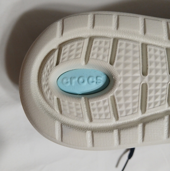 Crocs Stylish Navy Women's Sneakers - Picture 15 of 16